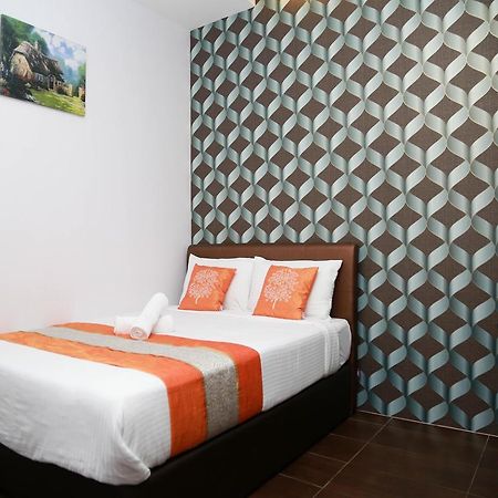 Oyo 250 Palazzo Hotel Kulai Johor Bahru Dış mekan fotoğraf